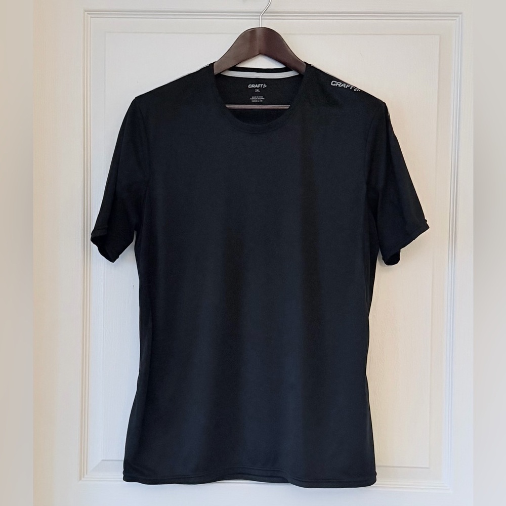 Craft Men's Classic Black Short Sleeve Tee